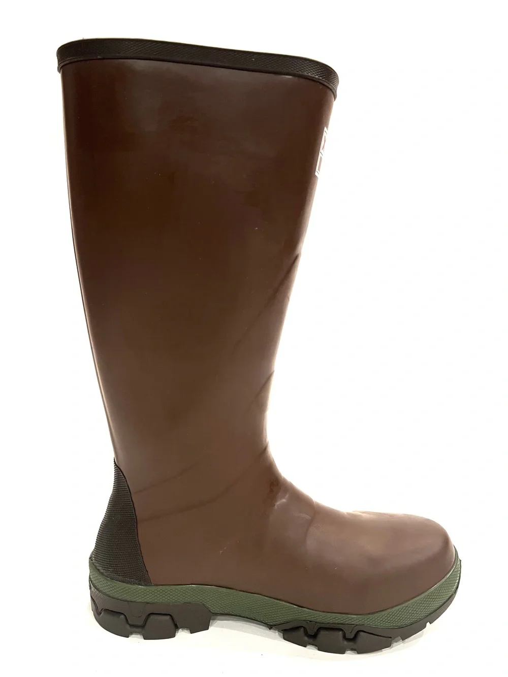 XtraTuf 15